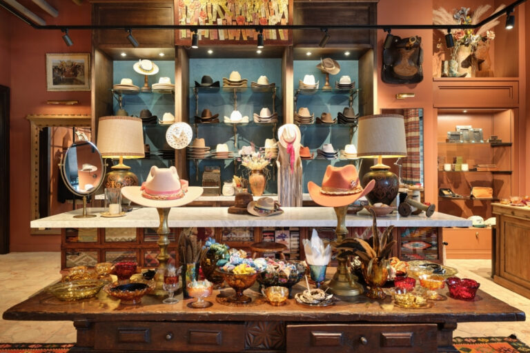 Grand Opening Celebration: Yellow Rose by Kendra Scott